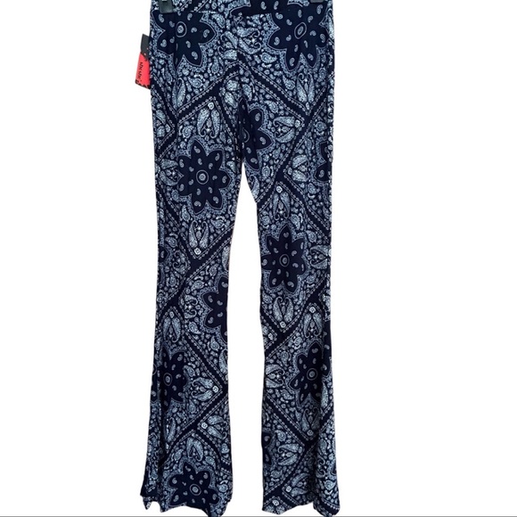 (42)NEW 💙BLUE PAISLEY💙 BOHO FLARE BELL BOTTOM LIGHTWEIGHT PANTS - Picture 4 of 8